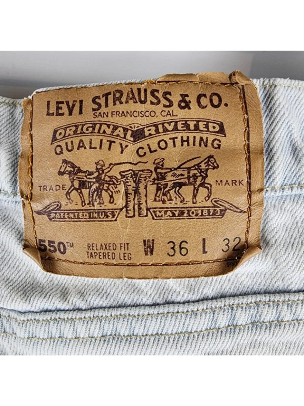 Levi’s 550 Vintage Jeans Men 36x31 Relaxed Fit Tapered Lt Blue Denim 95' Y2K USA